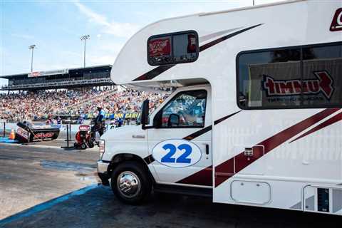 Motorhomes to be Named an Official NHRA Class