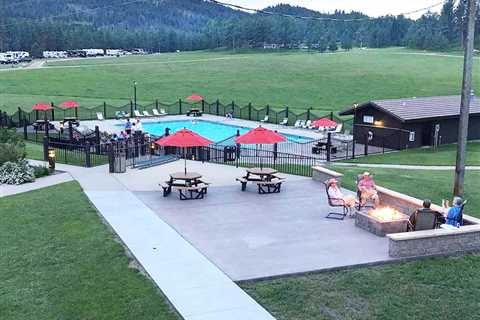 Rafter J Bar Ranch: The Black Hills Premier Campground Resort