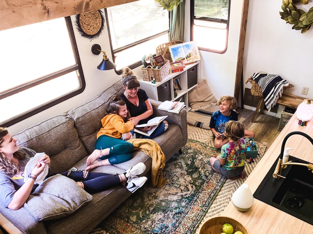 Full-Time RV Life or Part-Time RV Life: How to Know Which is Right for You