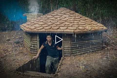 7 Days Building Bushcraft Survival Underground Shelter, Clay Fireplace, Mud Roof, Catch and Cook