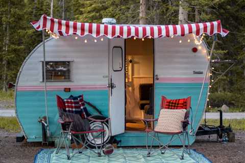 Cozy RV Decorating Ideas for Fall Camping