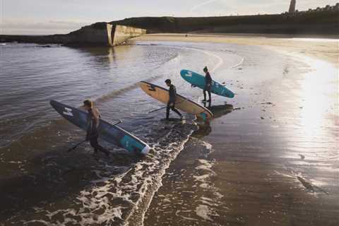 ACTIVE | SUPer Water Sports – A Beginner’s Guide to Paddle Boarding