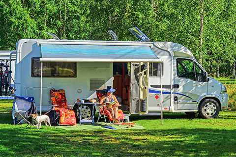 6 Easy RV Hacks to Survive Summer Heat