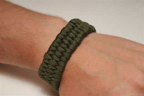 DIY Slim Trilobite Paracord Bracelet (Step-By-Step)